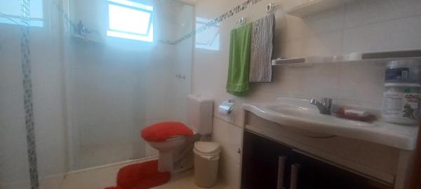 Apartamento de 02 dormitórios no Delazzer, Caxias do Sul