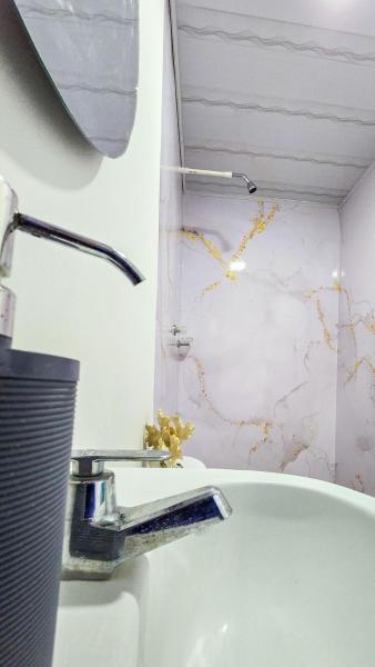 На фото показан объект Hostal barú, расположенный в городе Пендалес.