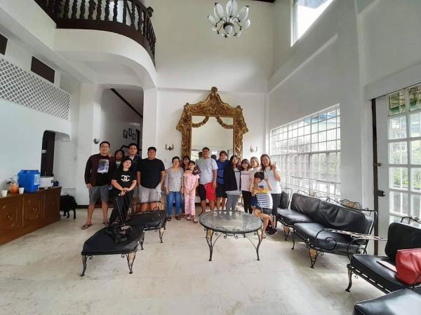 A la foto es mostra l'objecte big and beautiful house situat a la ciutat de Baguio.