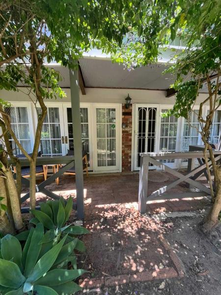 Auf dem Foto ist das Objekt Banksia Cottage in Perth Hills in der Stadt Bickley zu sehen.