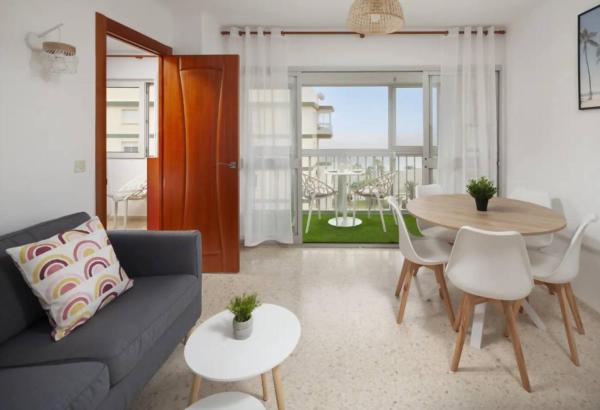 På billedet ses objektet Apartamento Lucila beliggende i byen Torre del Mar.