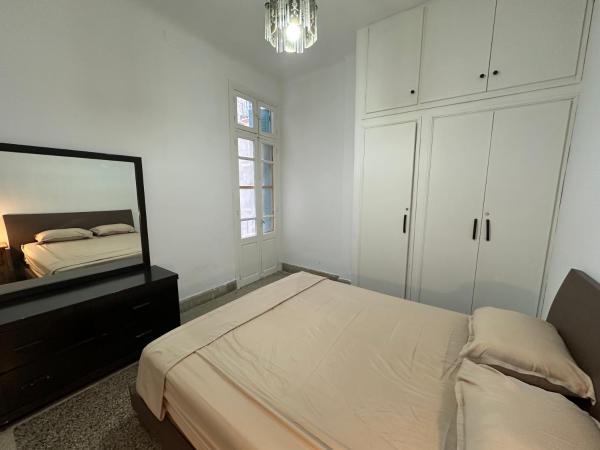 La Marine Bed & Office, Túnez