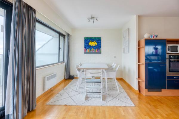 Photo 3 : Spacious duplex with beautiful view near the sea