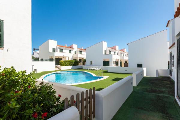 3 Bedroom Villa, 300m To Arenal D'en Castell Beach - Menorca