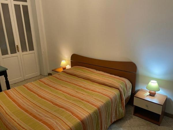 Kuvassa näkyy kohde Antica Sartoria, joka sijaitsee kaupungissa Palermo.