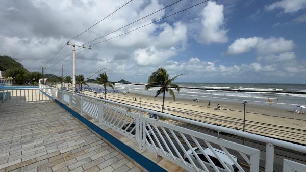 Na fotografii je vidět objekt Apartamento Praia do sonho frente ao mar nacházející se ve městě Itanhaém.