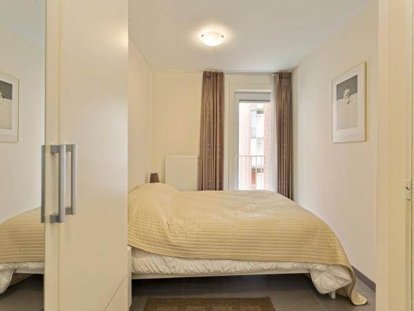 Photo 6 : Flat in Blankenberge with Ocean Views