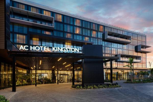 A la foto es mostra l'objecte AC Hotel by Marriott Kingston, Jamaica situat a la ciutat de Kingston.