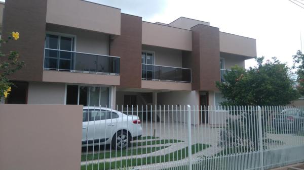 På billedet ses objektet Loft Florianópolis no Campeche beliggende i byen Florianópolis.