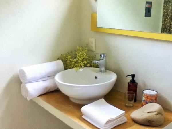Foto 9: Double Bed, Queen size, small kitchen, terrace, wi fi air condition quiet