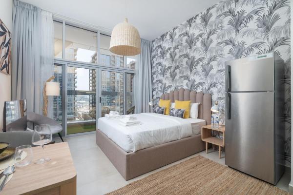 Na fotografii je vidět objekt Lovely Studio & Budget Friendly nacházející se ve městě Dubaj.
