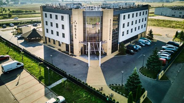 照片显示了位于Płociczno市的Hotel Szyszko物件。