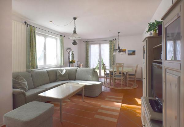 Nella foto è visibile l'oggetto Mühlenstraße 3 a Wohnung 1 situato nella città di Prerow.
