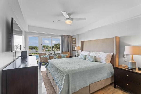 Foto 2: Beachfront - Summer View 2BR condo - A244