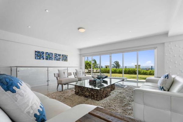 Foto 9: Beachfront - Grand Regency 5BR condo - BG131