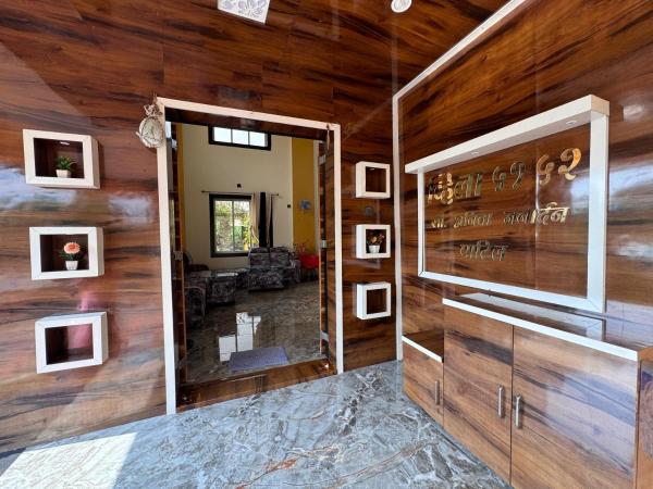 Nella foto è visibile l'oggetto Villa 5152 Panvel situato nella città di Vajapūr.