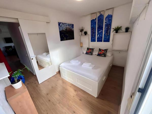 ツ Affordable Comfort in Besòs Mar, Barcelona
