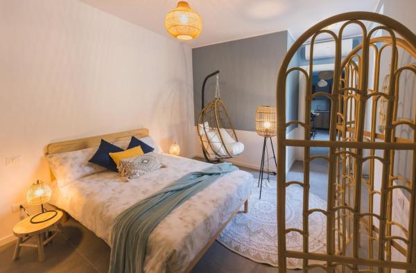 Kuvassa näkyy kohde Arona Lake Blue Vibes, joka sijaitsee kaupungissa Arona.