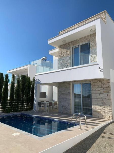 Villa 2 Golden View, Peyia