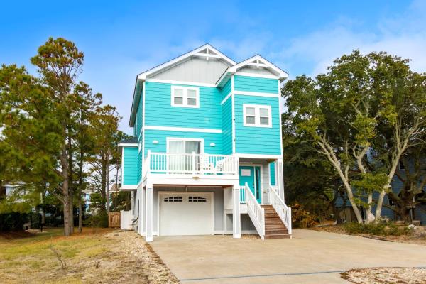 På billedet ses objektet Soundside, ELEV, Priv Pool, Hot Tub, Community Amenities- MS853, Resting Beach Place beliggende i byen Corolla.