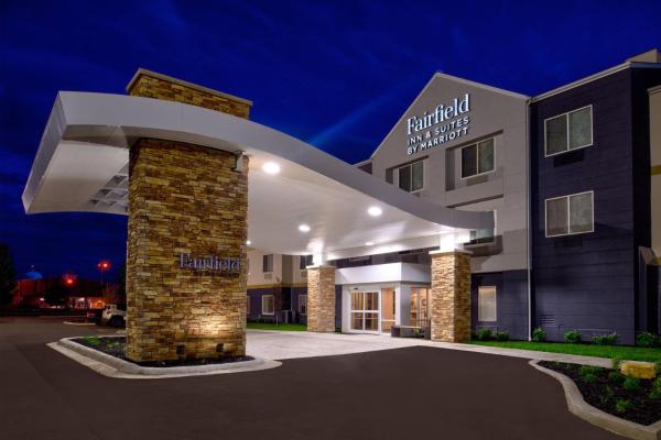 A la foto es mostra l'objecte Fairfield Inn and Suites Beloit situat a la ciutat de Afton.