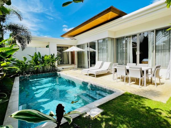 Na foto é possível ver o objeto 3bd calm villa in Trichada Sky, Laguna, Bangtao localizado na cidade de Phuket.
