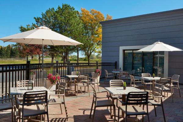 Foto 4: Four Points by Sheraton Hamilton - Stoney Creek