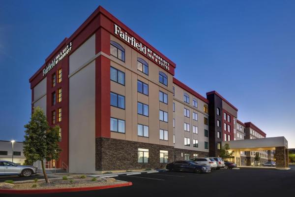 Na foto é possível ver o objeto Fairfield Inn & Suites Las Vegas Airport South localizado na cidade de Las Vegas.