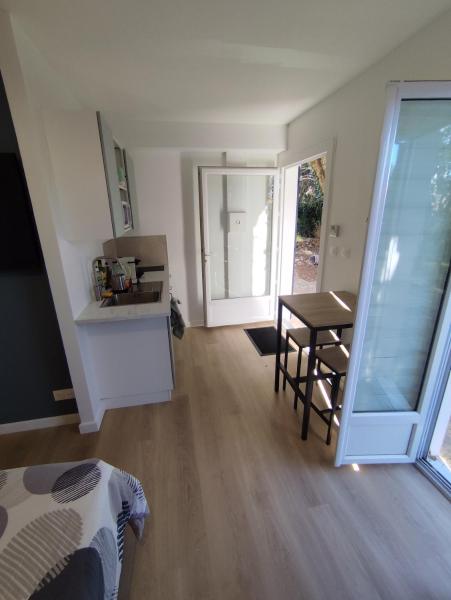 Fotografie 4: Studio with garden and pool, easy Nîmes access