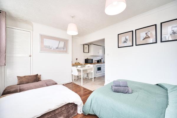 Foto 6: Hackney Road, London E2 - Studio Apartment for 3