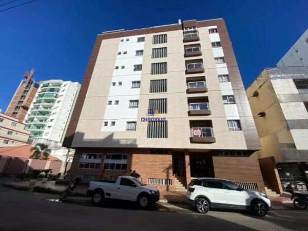 A la foto es mostra l'objecte 03 quartos na Praia do Morro Av Praiana Quiosque 13 situat a la ciutat de Guarapari.