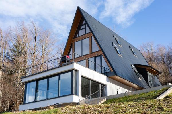 Na fotografii je vidět objekt A villa nacházející se ve městě Marija Trošt.