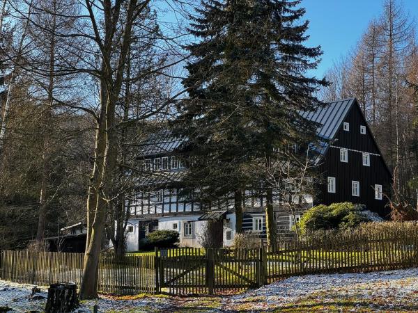 På billedet ses objektet Chalupa Himmelreich beliggende i byen Libouchec.