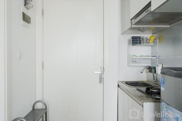 写真にはBuaran市にあるModern Studio at Poris 88 Apartment By Travelioが写っています。