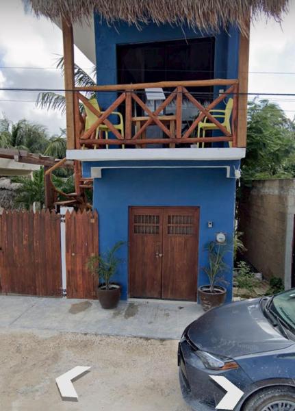 A la foto es mostra l'objecte Departamento Caracol situat a la ciutat de El Cuyo.