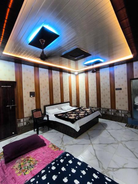 Na zdjęciu widoczny jest obiekt Shree Rameshwaram Palace & Homestay położony w mieście Gosainganj.