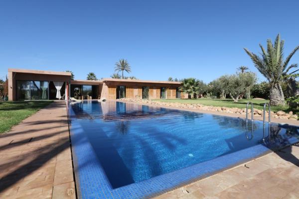 Na fotografii je vidět objekt Magnifique Villa dans domaine prive nacházející se ve městě Douar Soukkane.