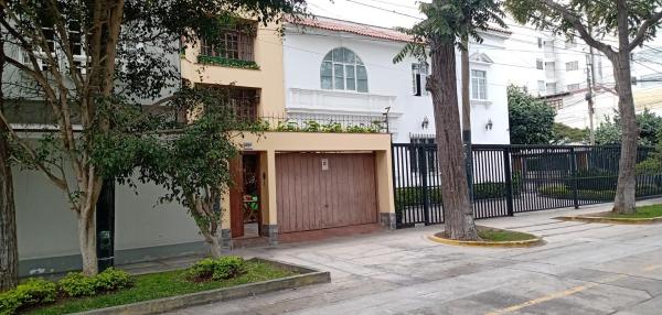 A la foto es mostra l'objecte Habitación A1 Trabajar Kitchenette y baño privado situat a la ciutat de Lima.