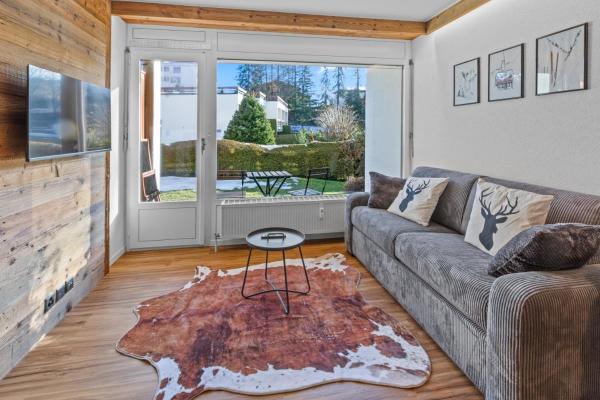 A la foto es mostra l'objecte Studio chalet rénové au centre de la ville situat a la ciutat de Crans-Montana.