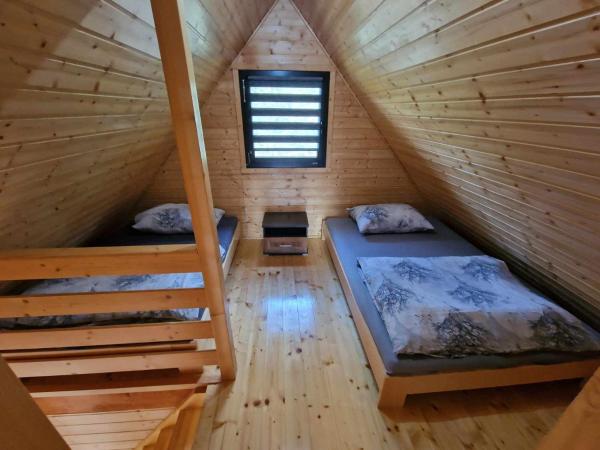 På billedet ses objektet Relaxačná chata Cinky 7 beliggende i byen Podolínec.