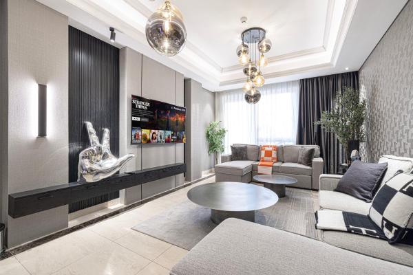 A la foto es mostra l'objecte 3BR Luxury Escape at Mon Reve I Access to Pool and Gym situat a la ciutat de Dubai.