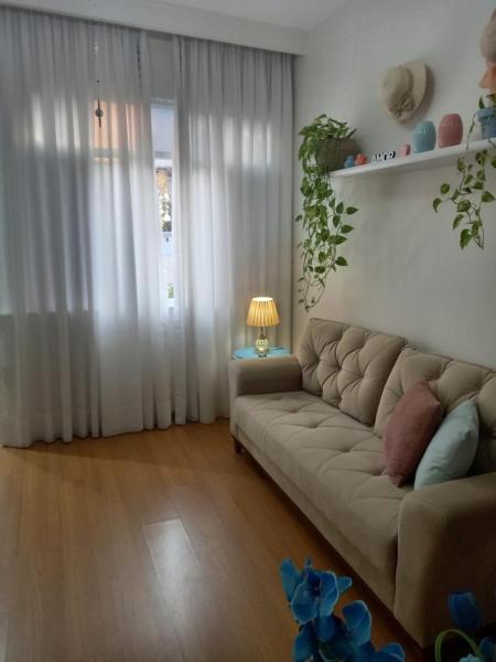 Two-Bedroom Apto in Copacabana, Rio de Janeiro