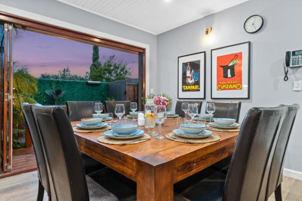 Private, Modern And Warm Family Home - オーストラリア ブライトン