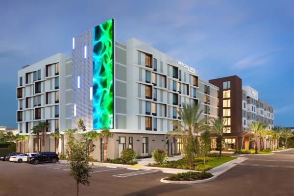 Στη φωτογραφία φαίνεται το αντικείμενο SpringHill Suites by Marriott Orlando at Millenia που βρίσκεται στην πόλη Ορλάντο.