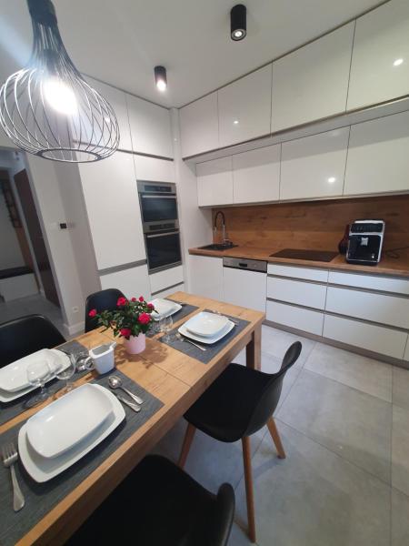 På bildet vises objektet Apartament MONINI - przestronny, miejsce garażowe, FV som ligger i byen Kielce.