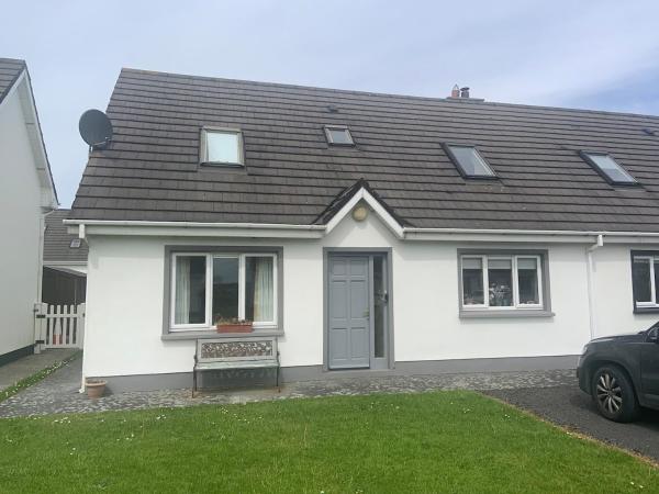 Kuvassa näkyy kohde Fionas Seaside Cottage, joka sijaitsee kaupungissa Ballybunion.