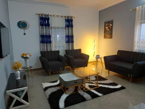 Na zdjęciu widoczny jest obiekt Bel appartement meublé en centre-ville de Bertoua położony w mieście Bertoua.