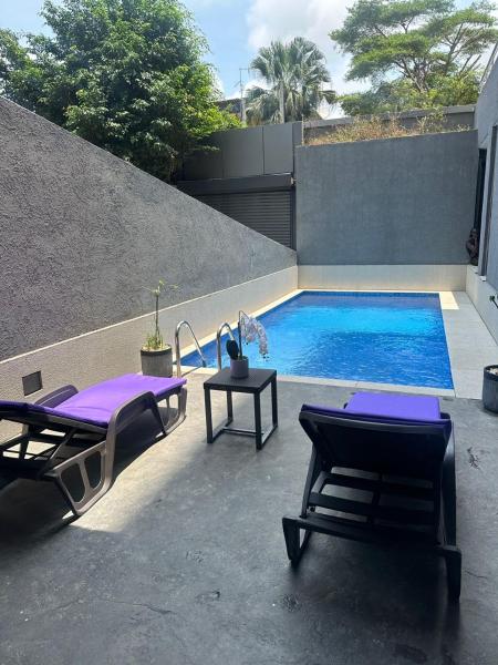 Appart Hôtel Zone4 Abidjan F3-5B, Marcory