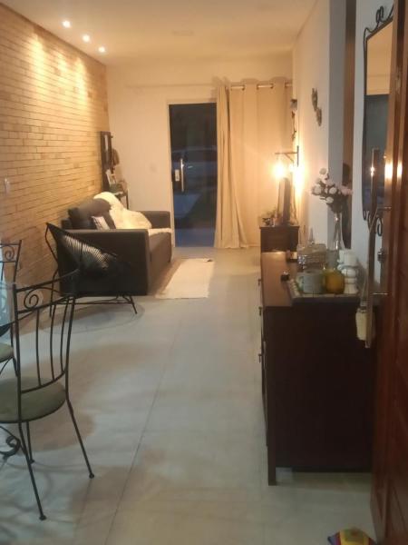 På billedet ses objektet Casa em condomínio em Gravatá lindaaaa e muito aconchego beliggende i byen Gravatá.