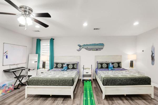 Foto 2: Ocean - 5 Beds Retreat with Pickleball, Arcade, Grill & Beach Access!